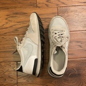 Nike Internationalist Shoes Sz 7